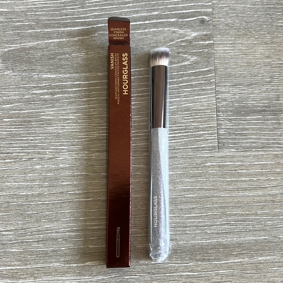 Hourglass Makeup Hourglass Cosmetics Seamless Finish Concealer